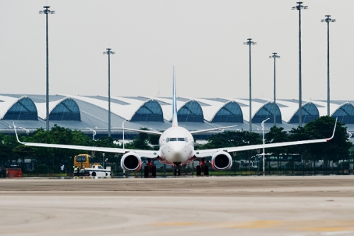 柏克EPS電源護(hù)航廣州白云機場